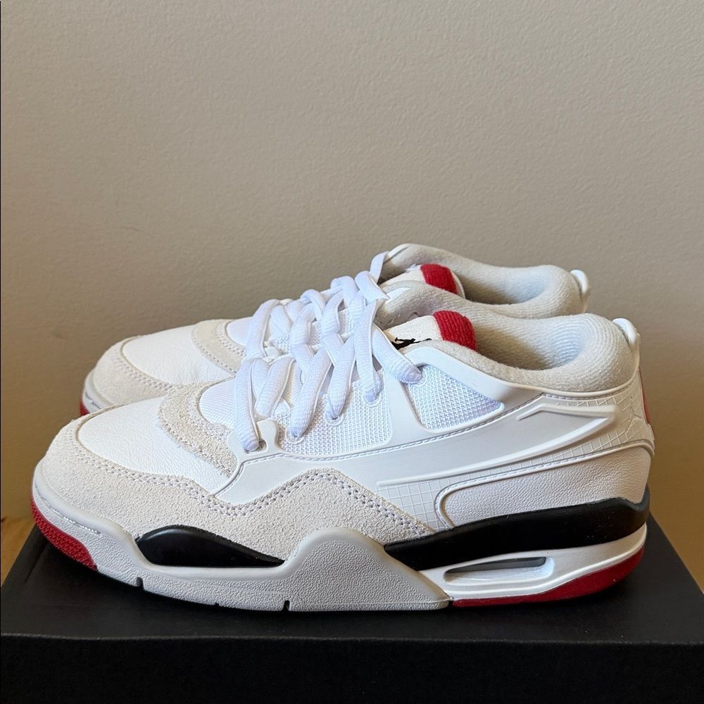 Air Jordan 4 RM White Varsity Red FQ7938-102 Size 5.5Y - Picture 2 of 6