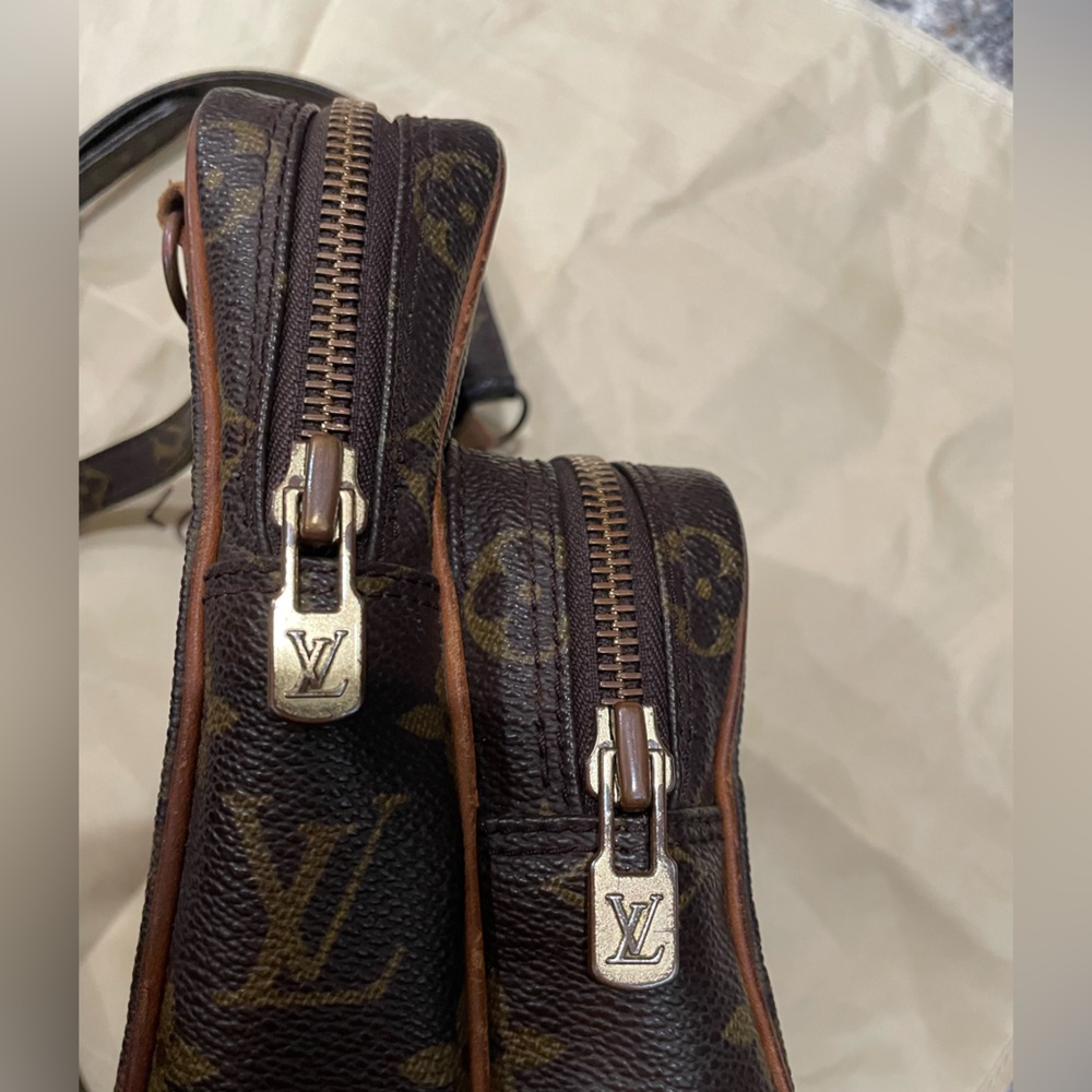 Louis Vuitton
‎ LV monogram Mini Amazone Bag TH0960 - Picture 8 of 14