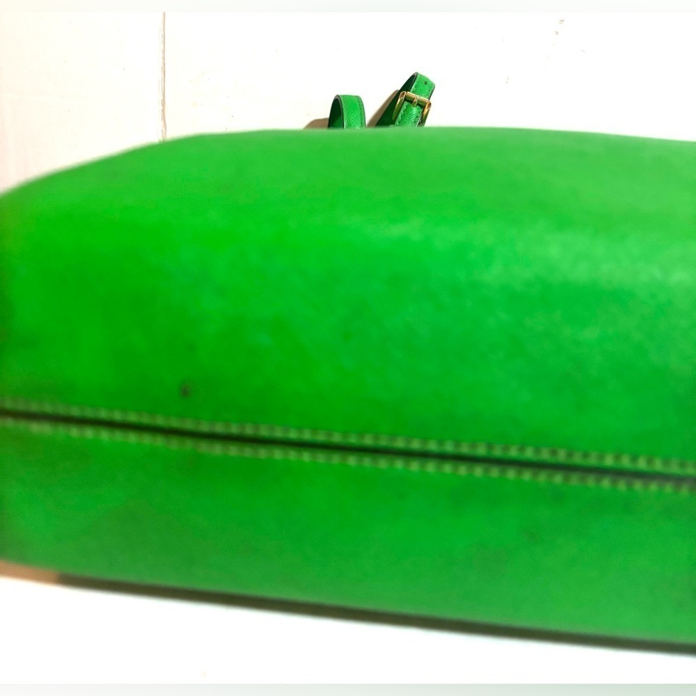 Michael Kors Green Tote Bag - Picture 3 of 12