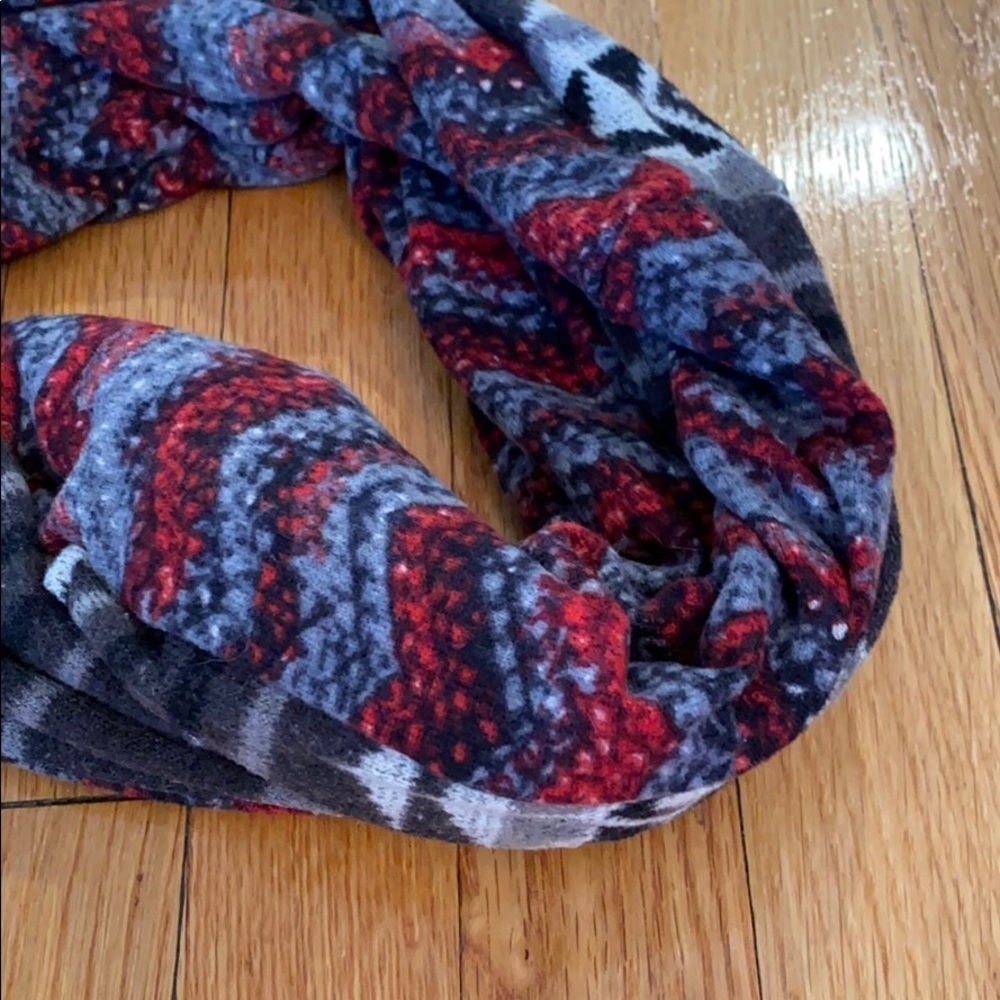Hidden Passport Infinity Scarf - Picture 3 of 6