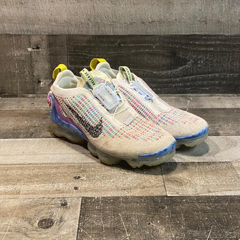 Nike Air VaporMax 2020 Flyknit Pure Platinum Multi Color CJ6741-001 Women Size 9