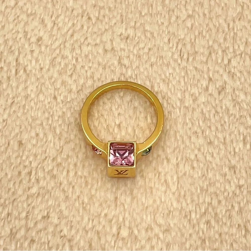 Auth Louis Vuitton M66826 Berg
Gamble Ring GD Pink L size 5.7g - Picture 7 of 10