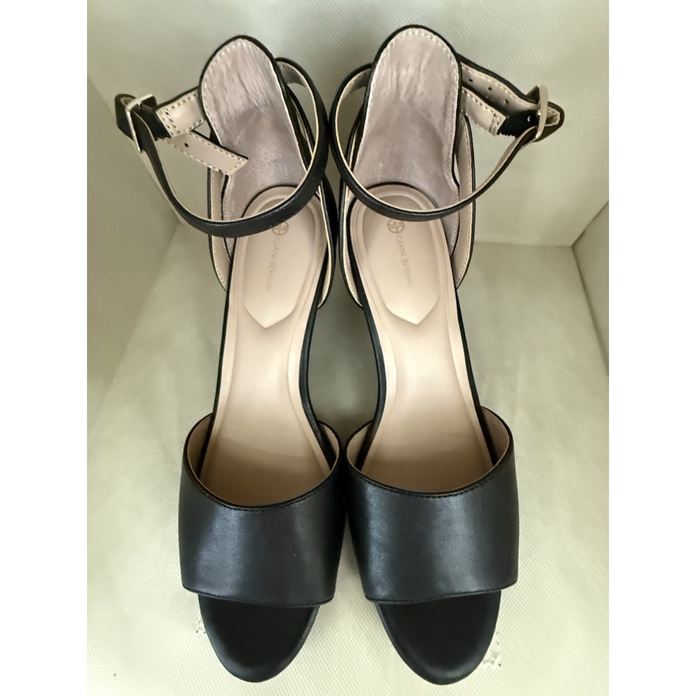 Giani Bernini Block Heel Pump Ankle Strap Buckle Open Toe Black US7M