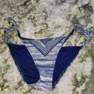 Rip Curl Bikini bottom size small.