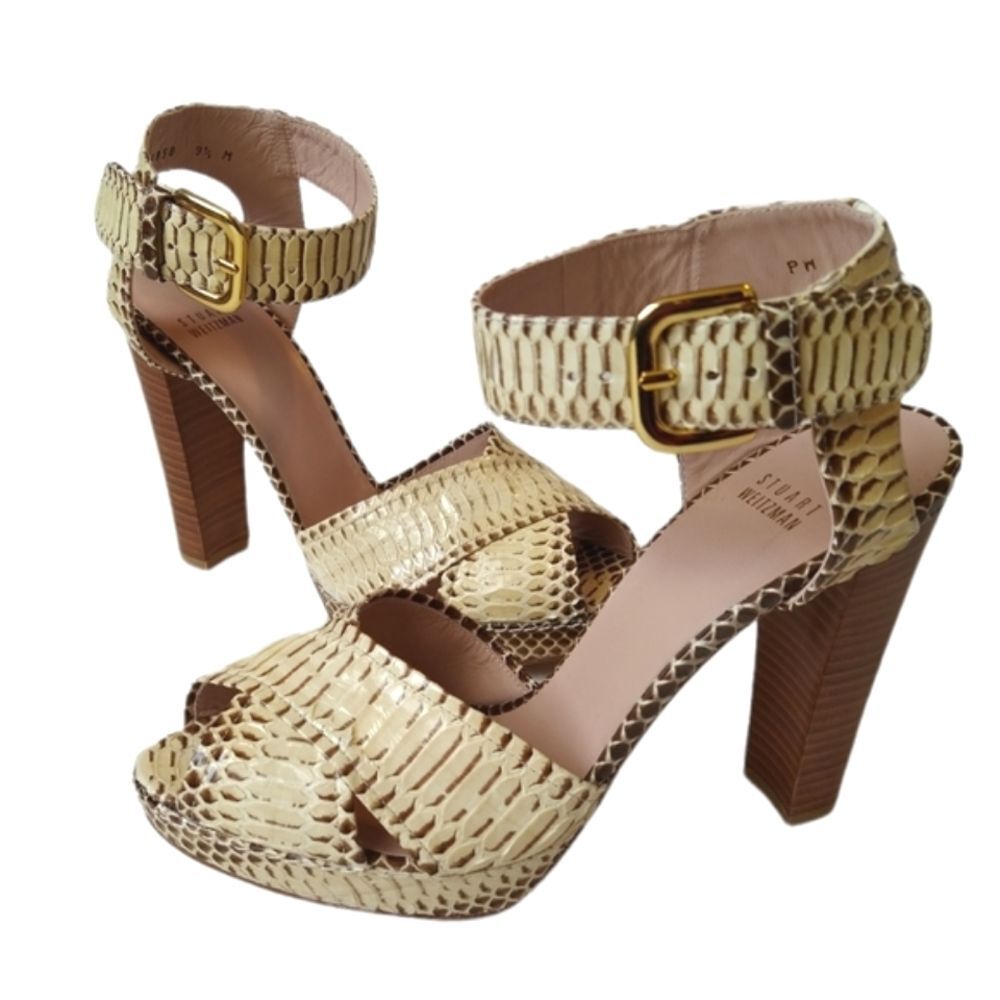NWOT Stuart Weitzman Snakeskin Heels