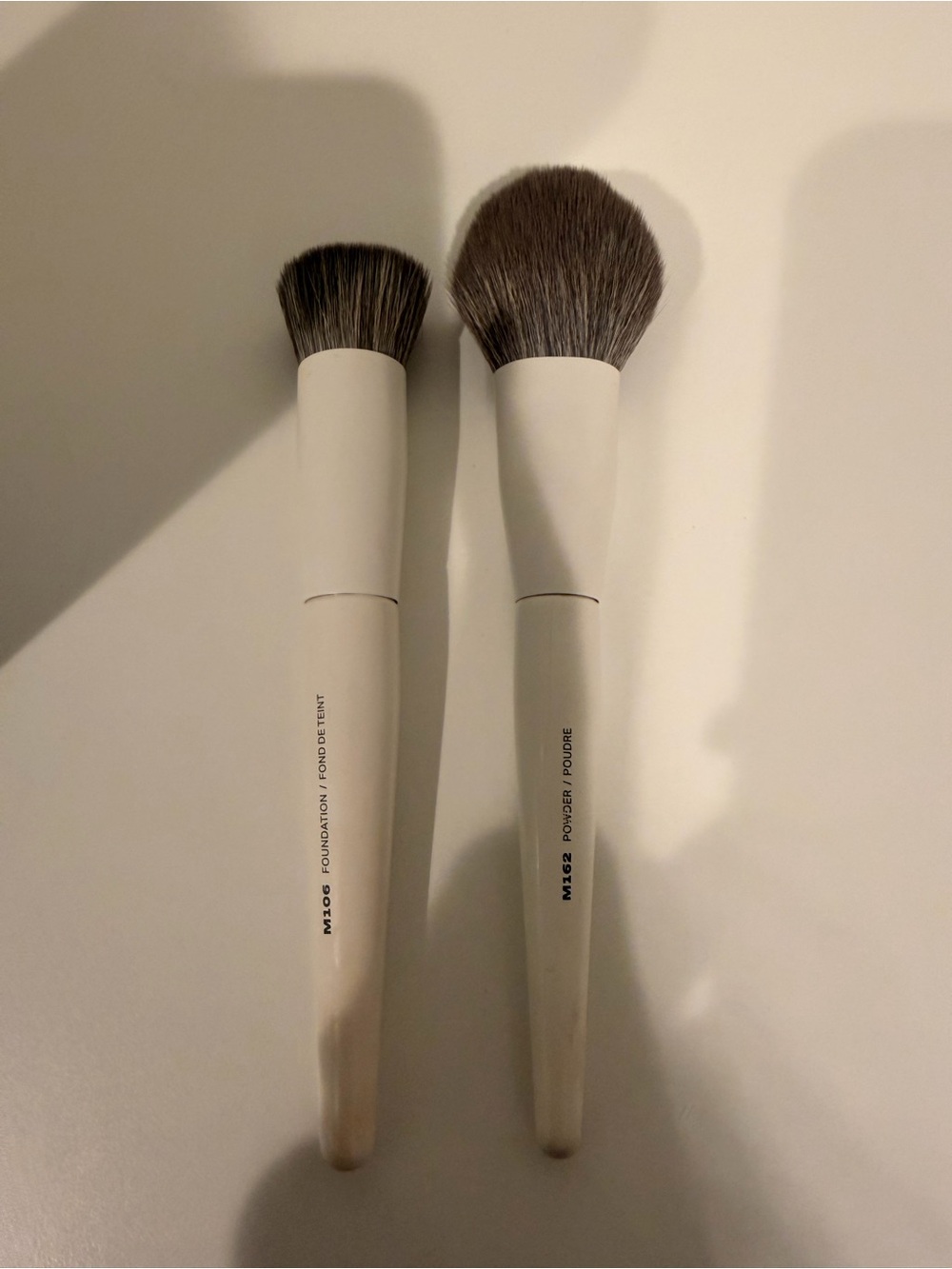 MORPHE - White Powder & Foundation Brushes