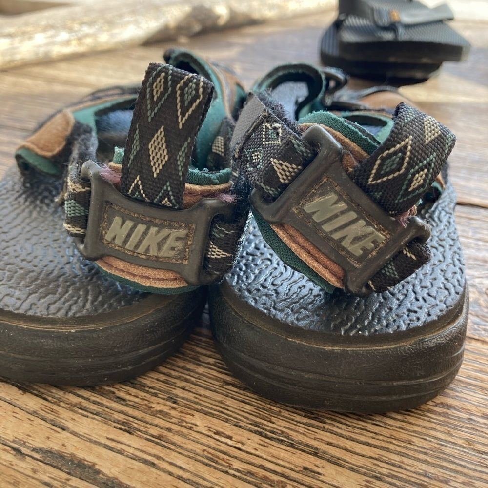 Nike sandals   - Picture 6 of 10