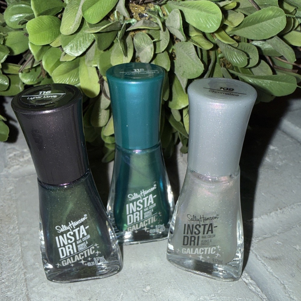 Sally Hansen Insta-Dri Nail Polish Lot Of 3‎ Galactic 109, 116 & 115 Colors NEW