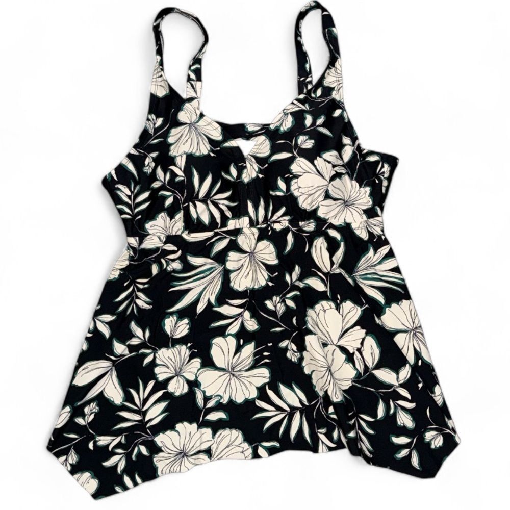 Kona Sol Black White Floral Tankini Swim Top Plus‎ Size 18W