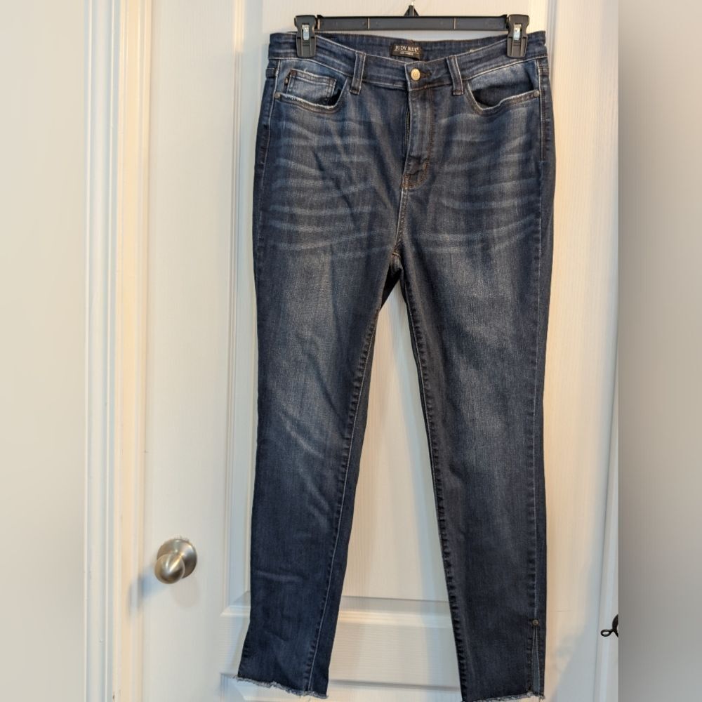Judy Blue Jeans Size 15/32