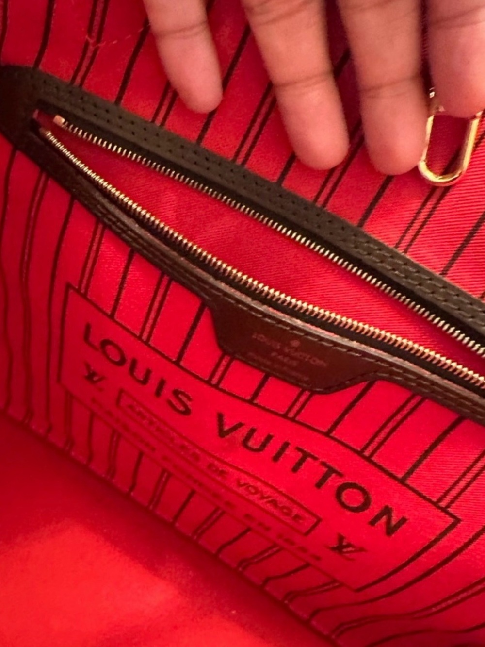 Louis Vuitton Brown Damier Ebene Tote Bag, size MM - Picture 6 of 11