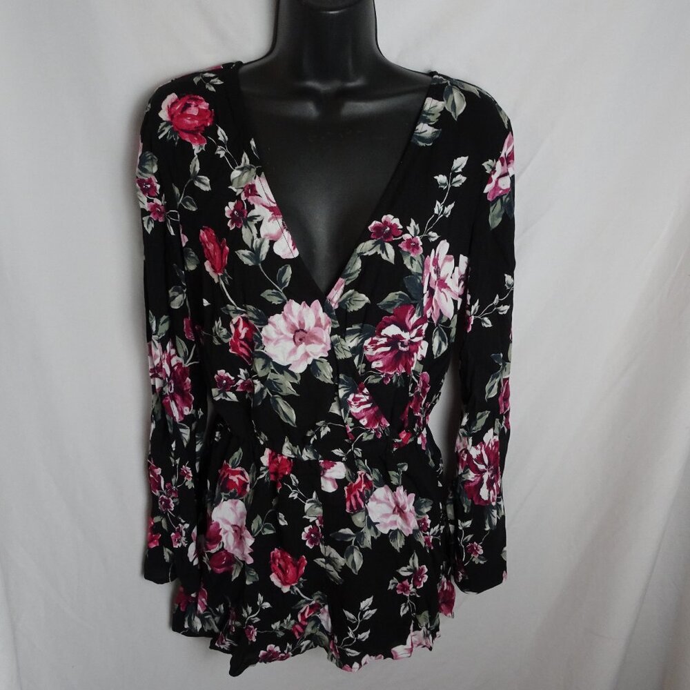 Pacsun LA Hearts Floral Romper Size S