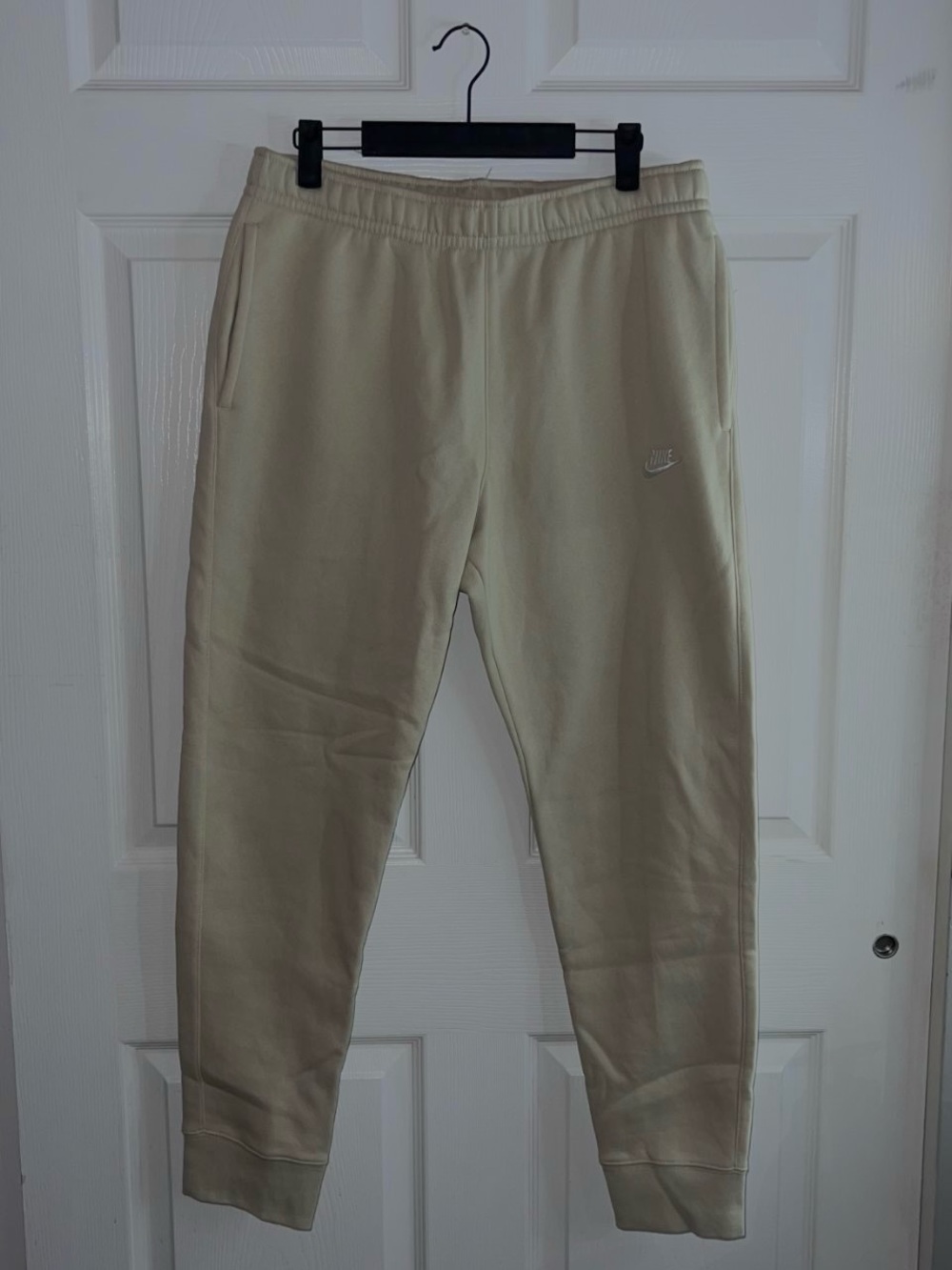 Nike Men’s Beige Jogger Sweatpants