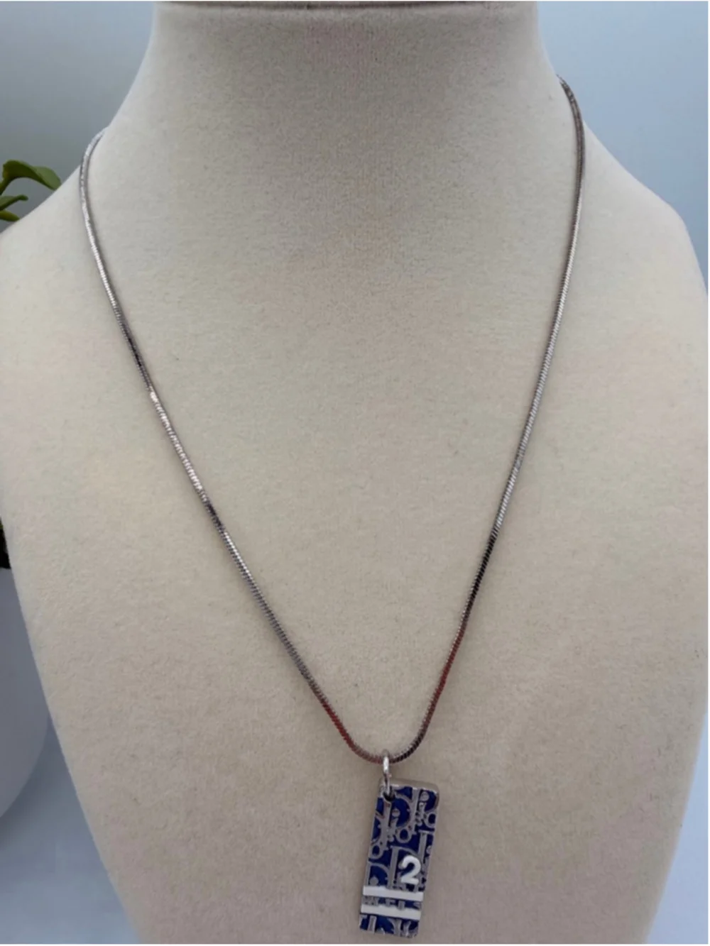 Dior Trotter Necklace - Picture 3 of 7