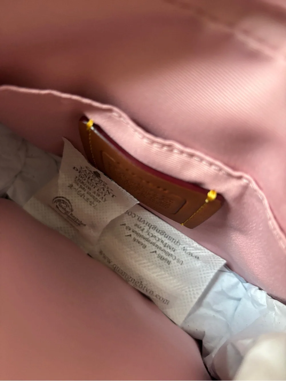 New Coach Mini Carey Shoulder Bag in Signature Denim Pink Limited Release - Picture 9 of 11