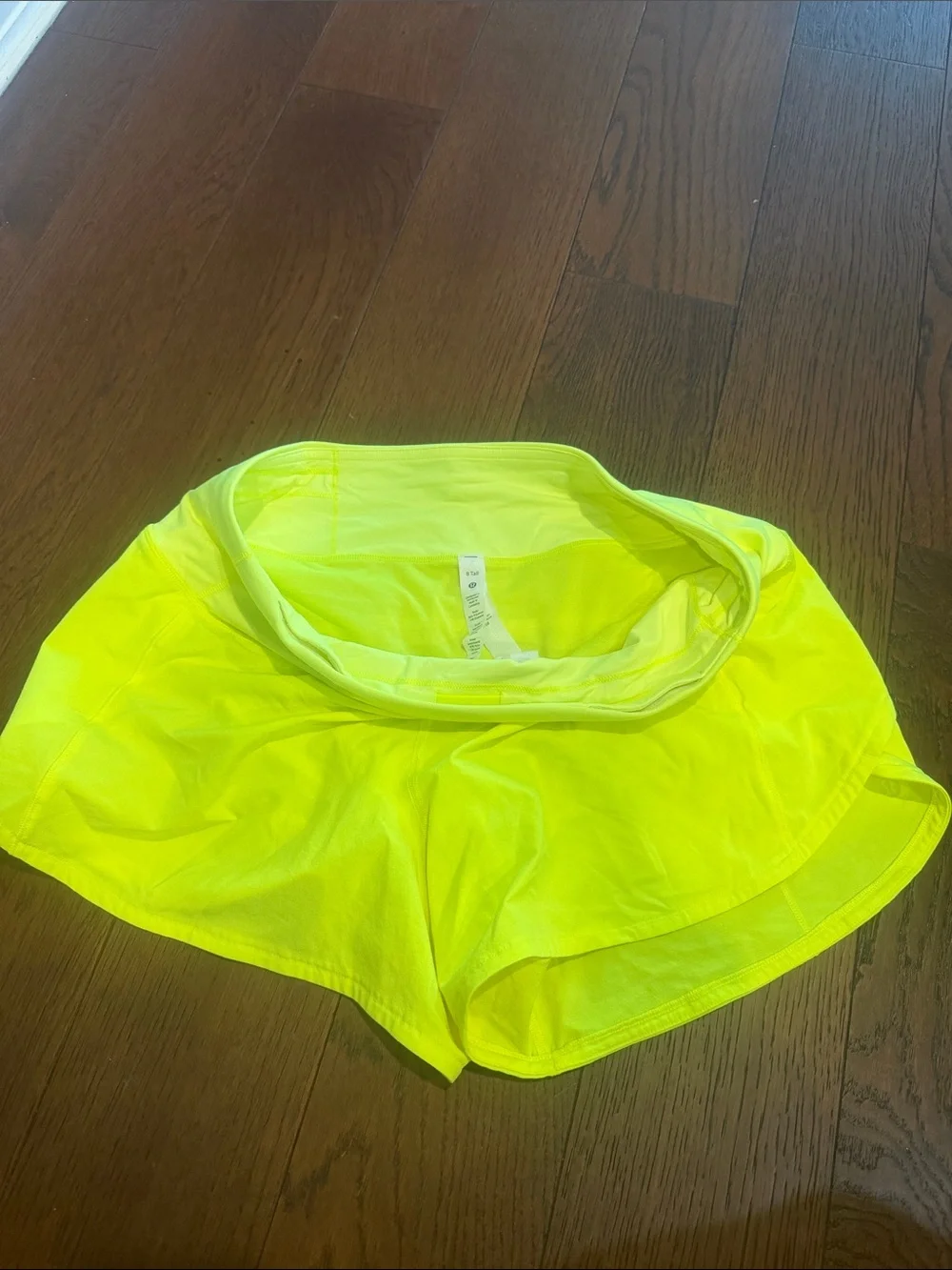 lululemon athletica Neon Yellow Women's Speed Up Shorts - Picture 1 of 4
