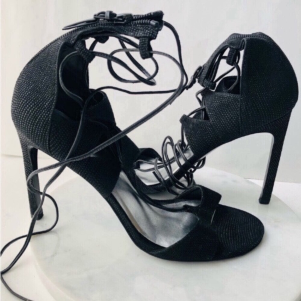 Stuart Weitzman Black Gladiador Heeled Sandals