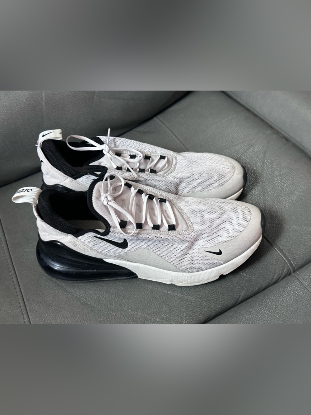Nike Air Max 270 Sneakers