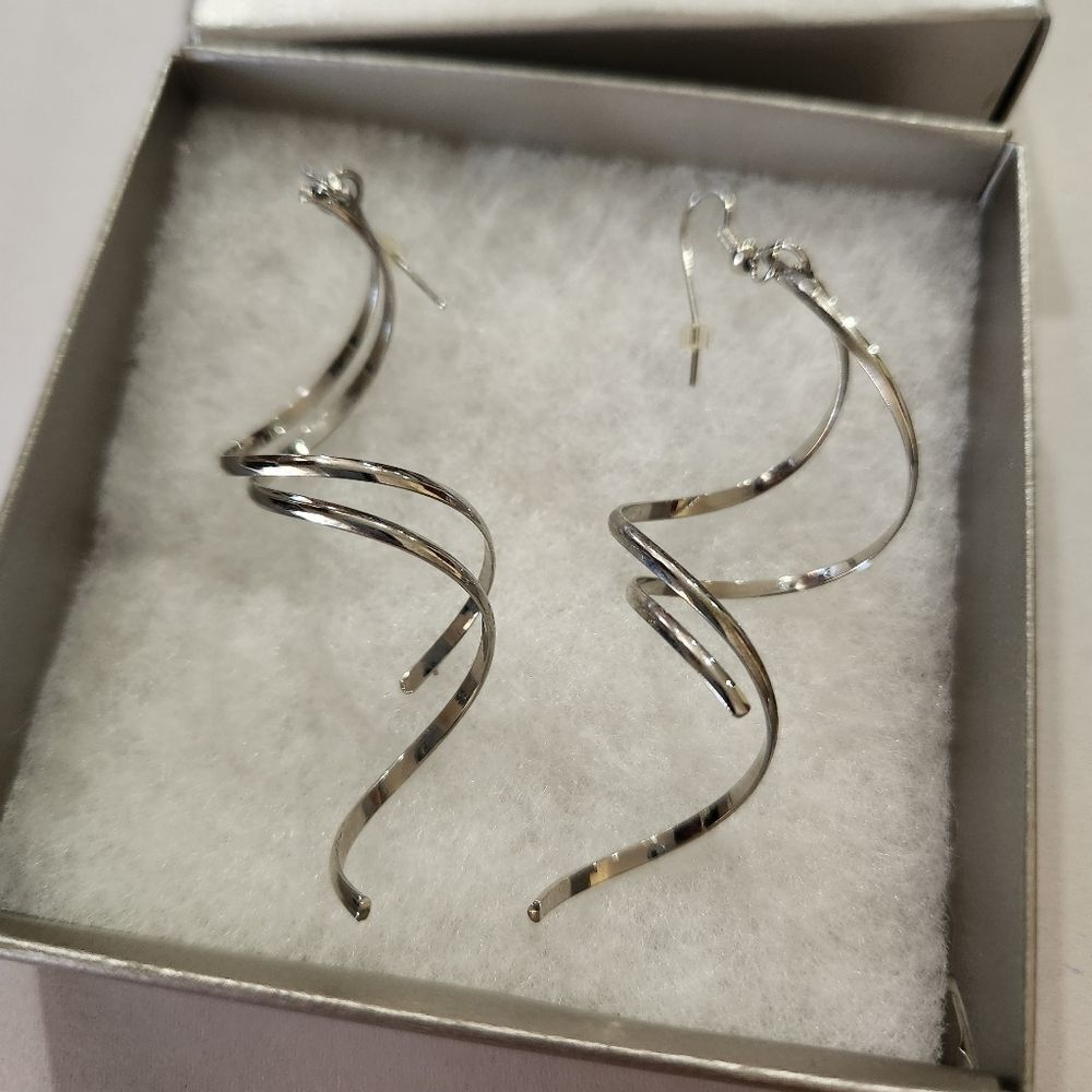 Unbranded Elegant Silver Spiral Dangle Earrings 3in Length NWOT