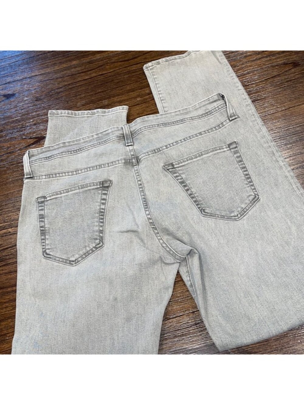 AG Tellis Slim Jean Mens 32x34 Light Gray Ruff Distressed Stretch Grunge Denim - Picture 3 of 12