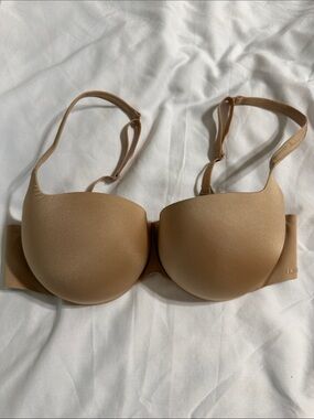 SKIMS Ultimate Balconette Push-Up Bra