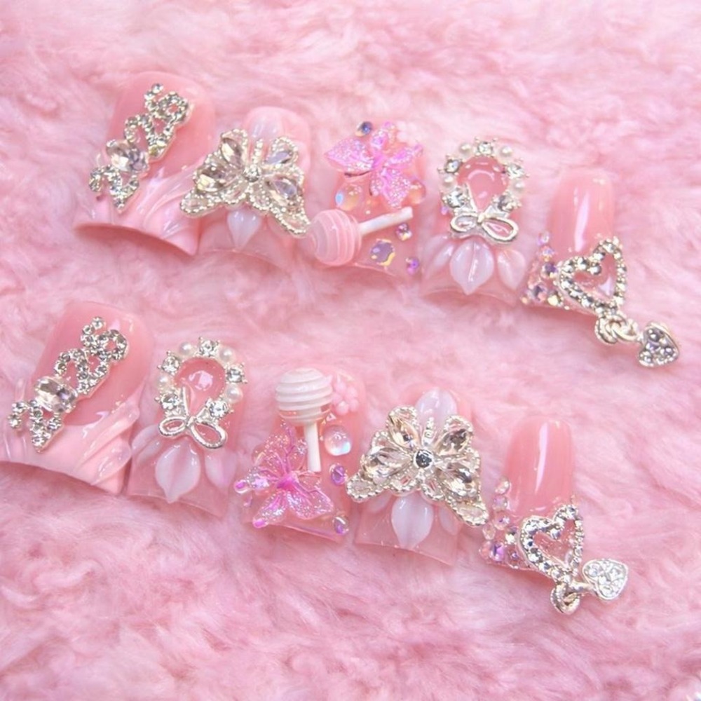 kawaii‎ nails, 3D press on nails, luxury nails, coquette nails, y2k nails,