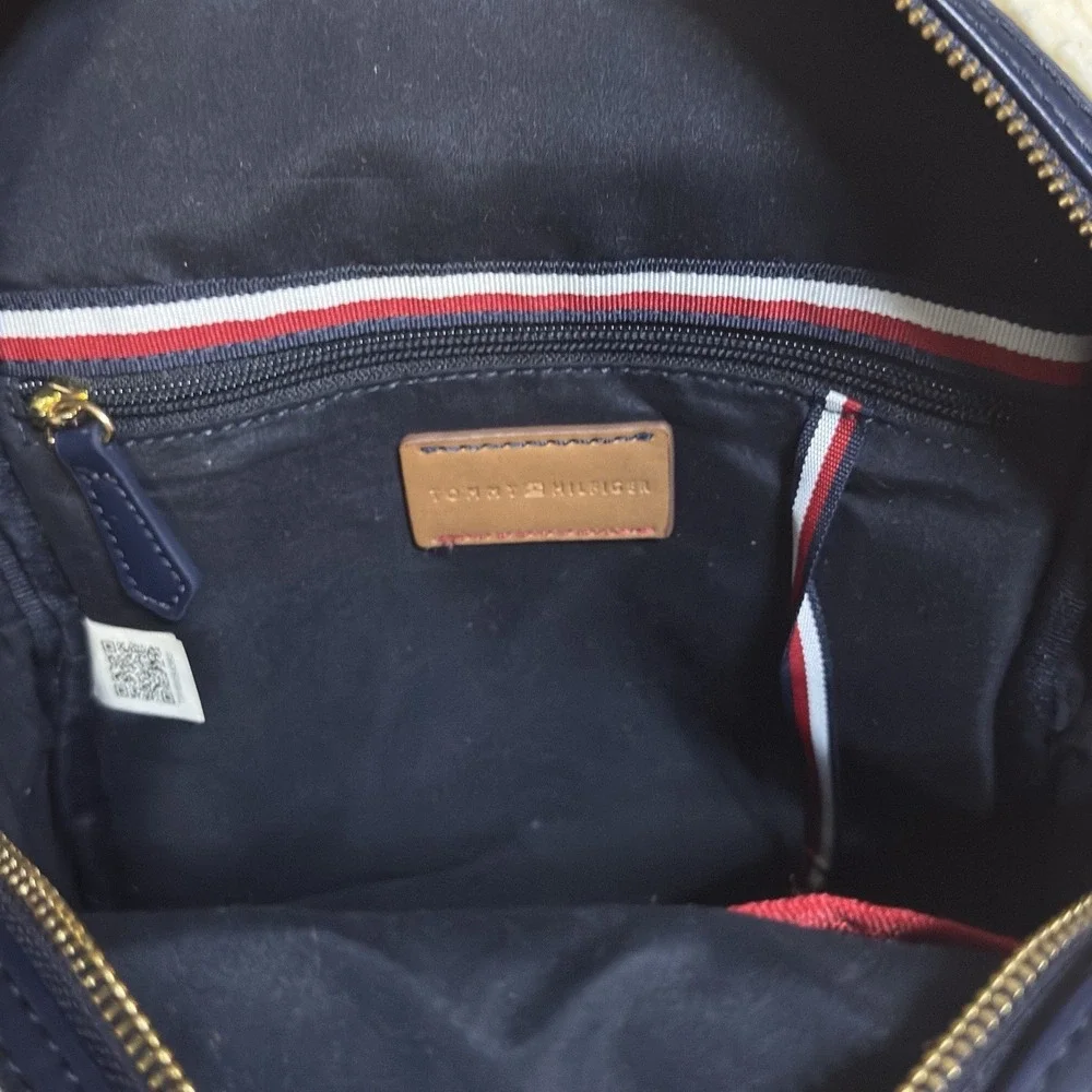 Tommy Hilfiger Sidney Faux Shearling Backpack - Picture 4 of 4