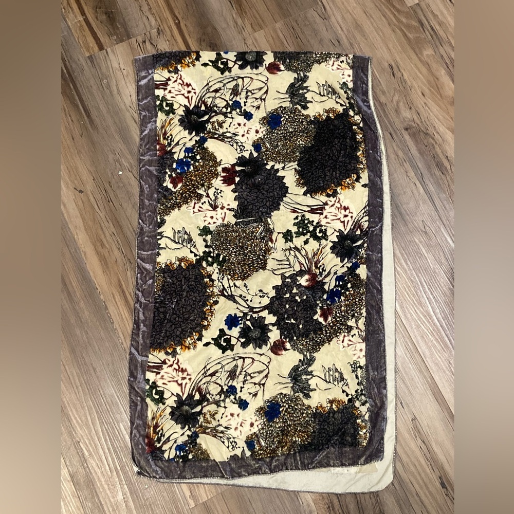 Floral velvet burnout pattern lightweight scarf