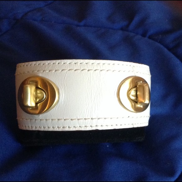 Cuff bracelet