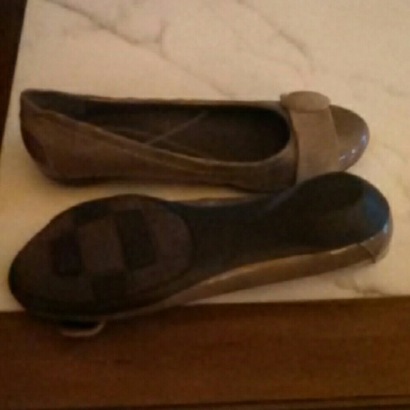 Stylish cute flats