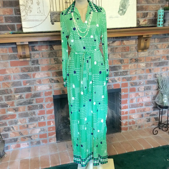 VINTAGE Maxi Dress Retro Groovy Vibe