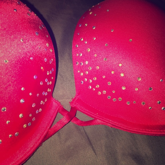VS bombshell bra