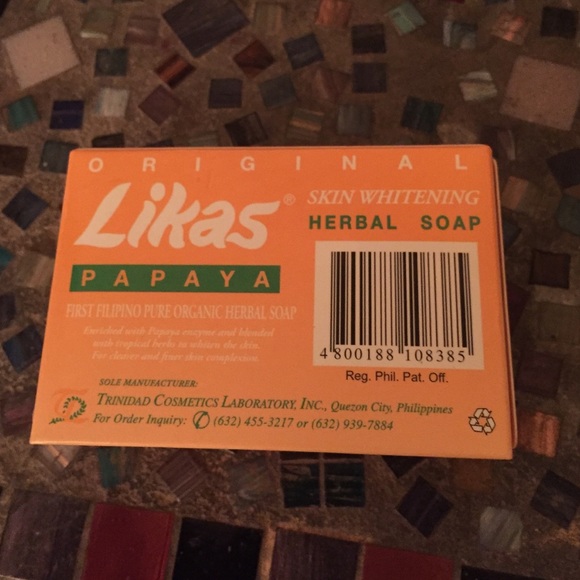 Likas Papaya Whitening Herbal Soap - Picture 2 of 2