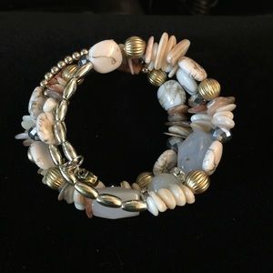 Beaded bracelet