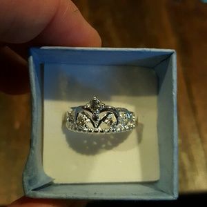 Beautiful Crown Ring Size 9