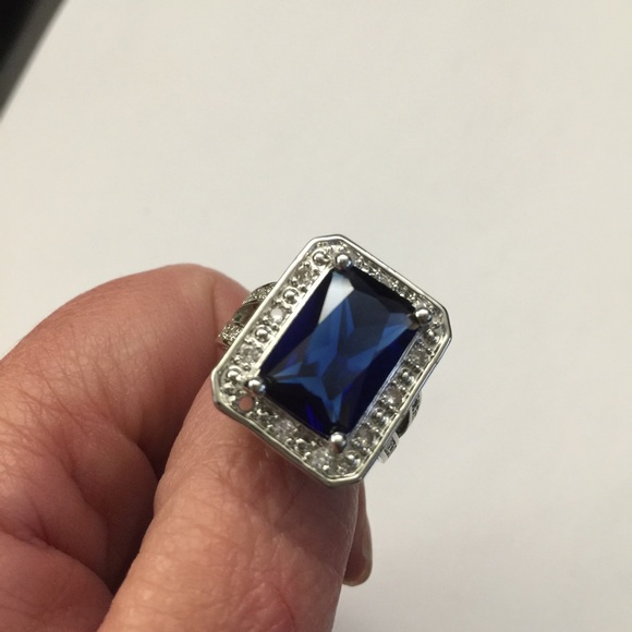 Statement ring - Picture 3 of 4