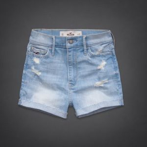 Hollister light was high waisted shorts